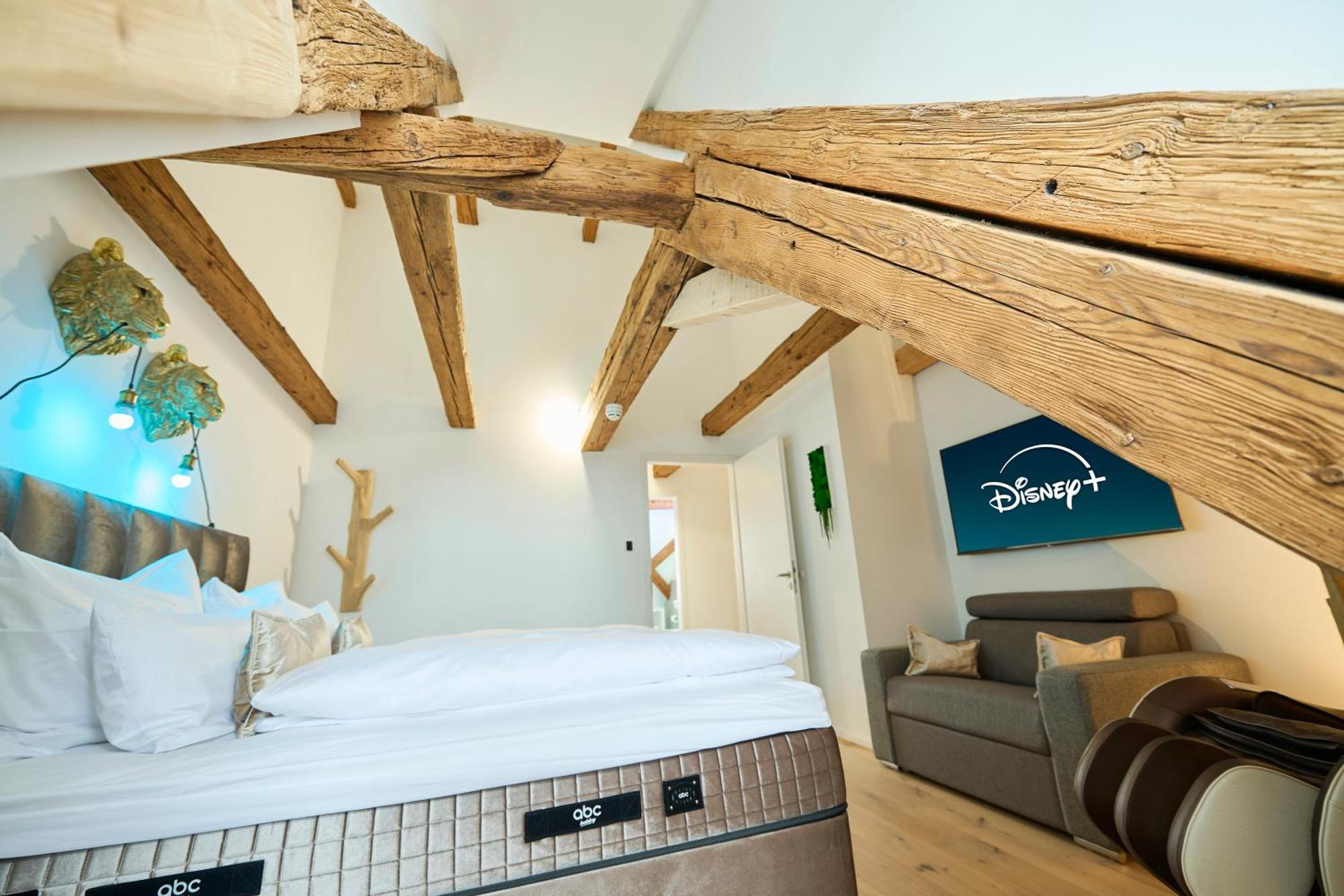 דירות מרקדורף Wood World Luxury - Massage - Bergblick - Tranpolin- Parken מראה חיצוני תמונה